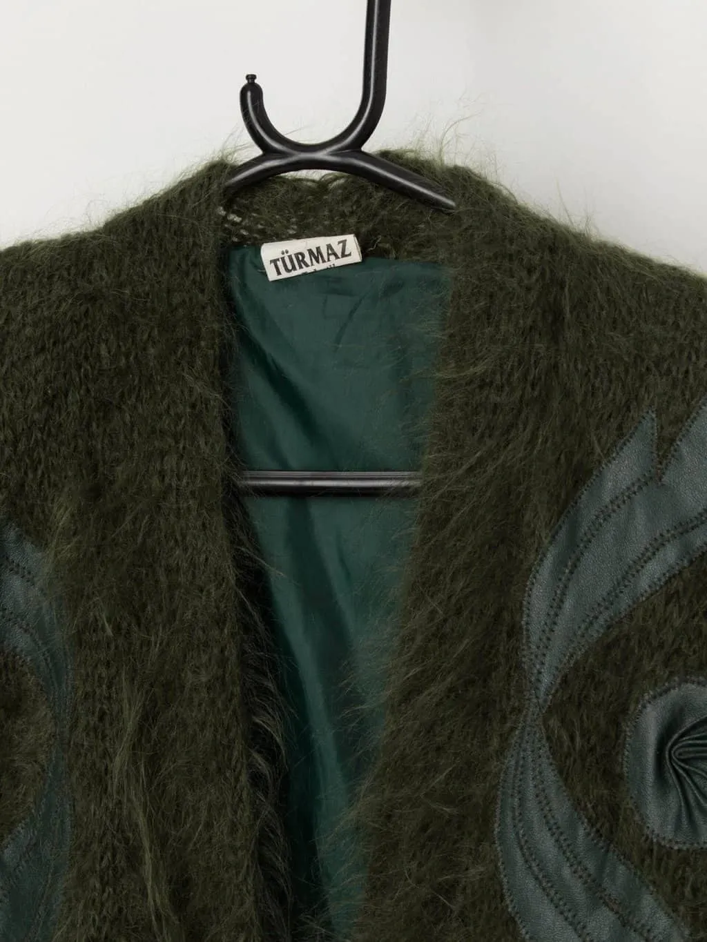 80s vintage fluffy forest green cardigan coat with leather appliqué – Medium / Large