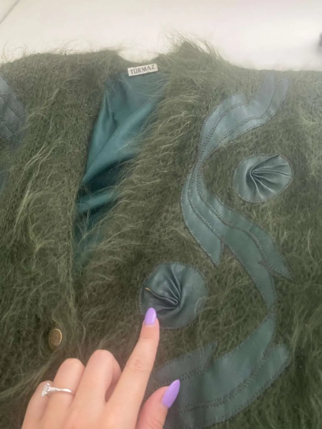 80s vintage fluffy forest green cardigan coat with leather appliqué – Medium / Large