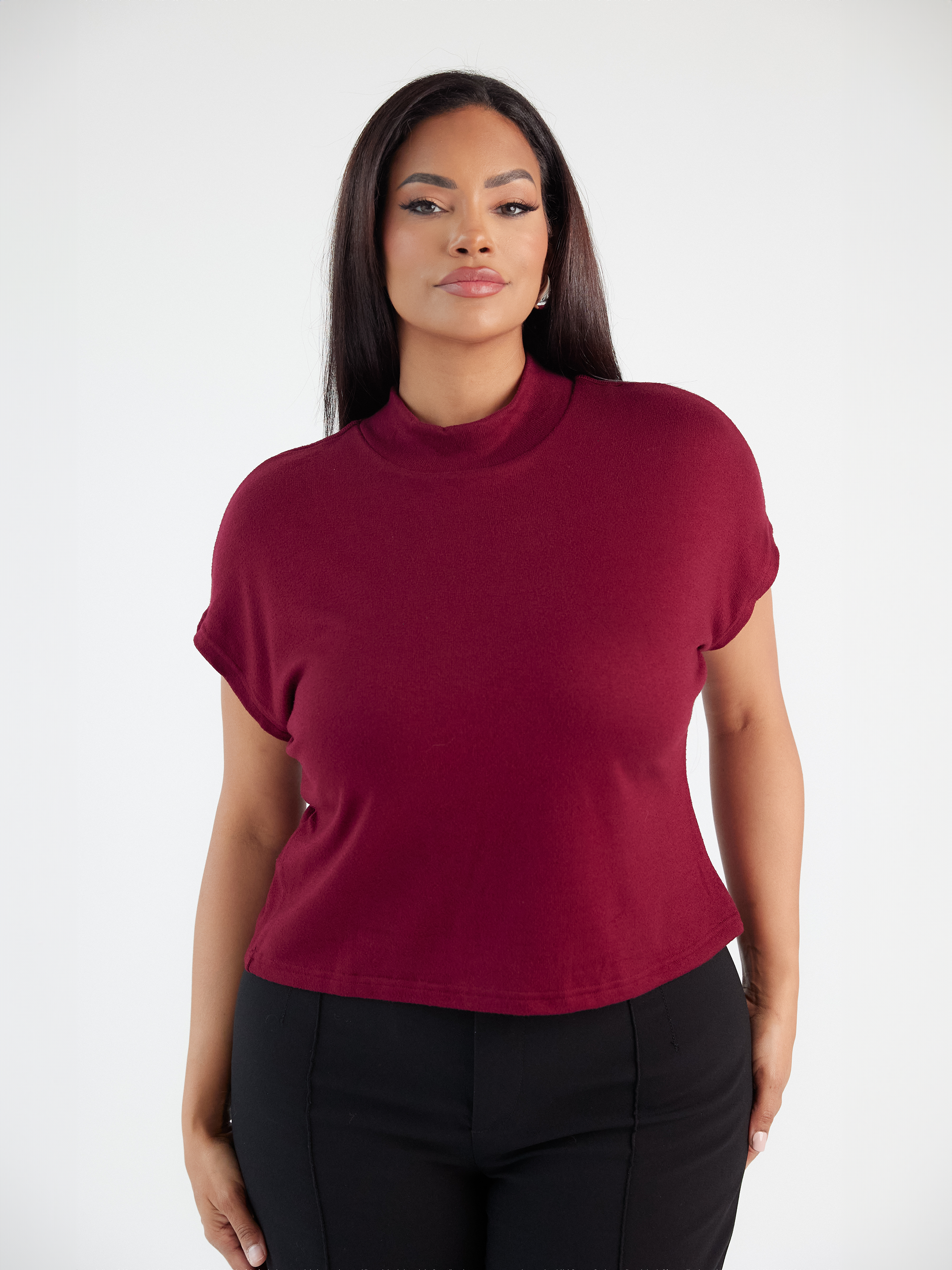 Boxy Mock Neck Brami