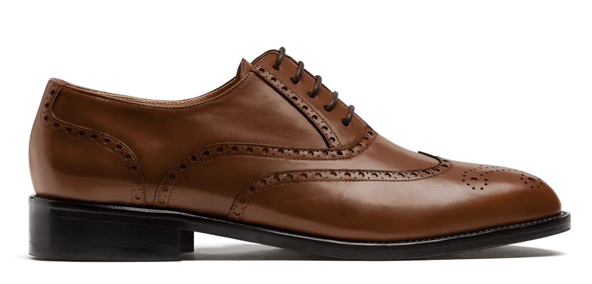 Brogue Shoes in brown leather