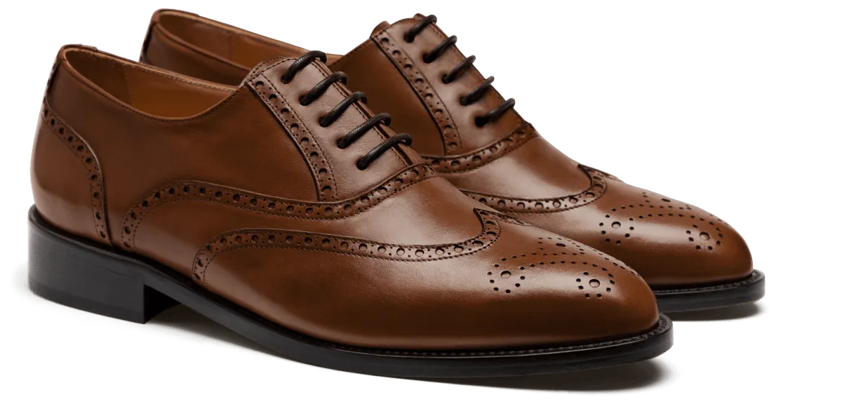 Brogue Shoes in brown leather