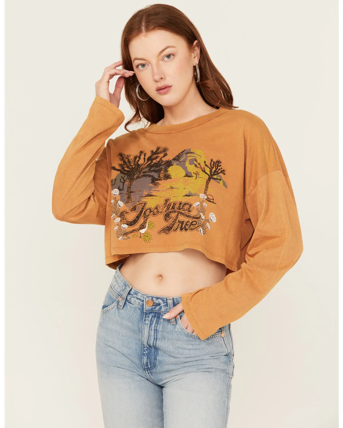 Cleo + Wolf Women's Joshua Tree Long Sleeve Cropped Tee