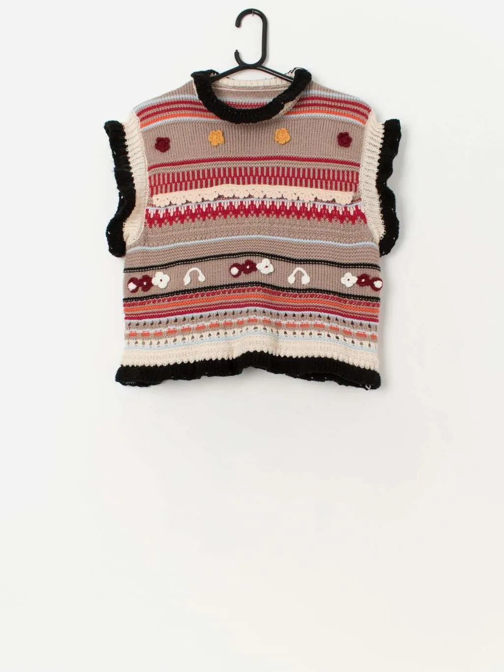 Colourful knitted sweater vest with stripes and florals – Medium