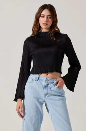 Cropped Plisse Mock Neck Top