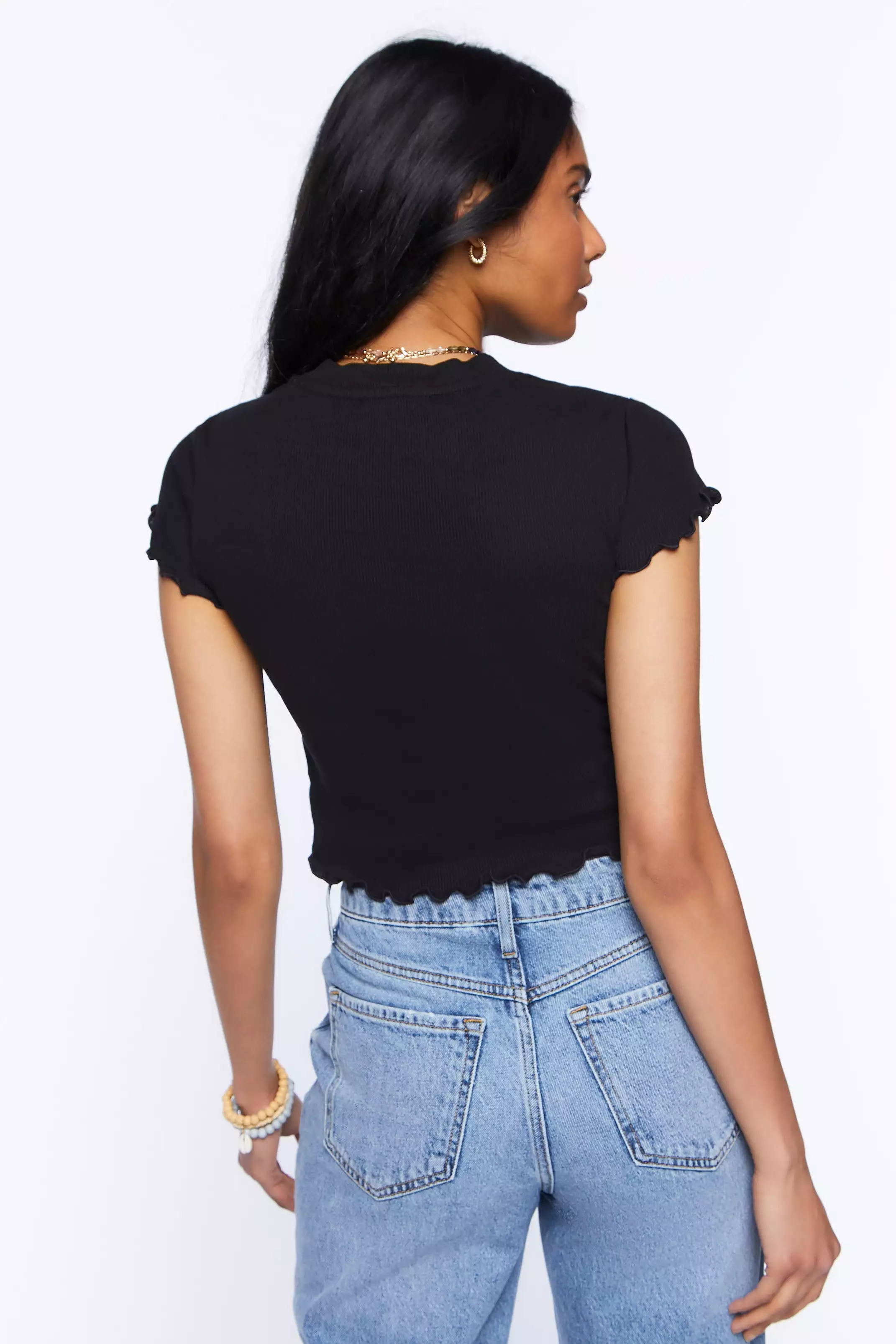 Cropped Ribbed Lettuce-Edge Tee