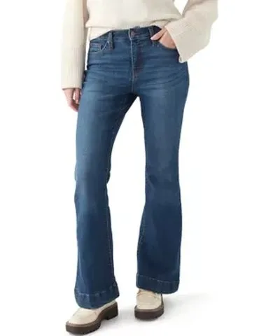 Crown & Ivy Women's Petite High Rise Flare Jeans