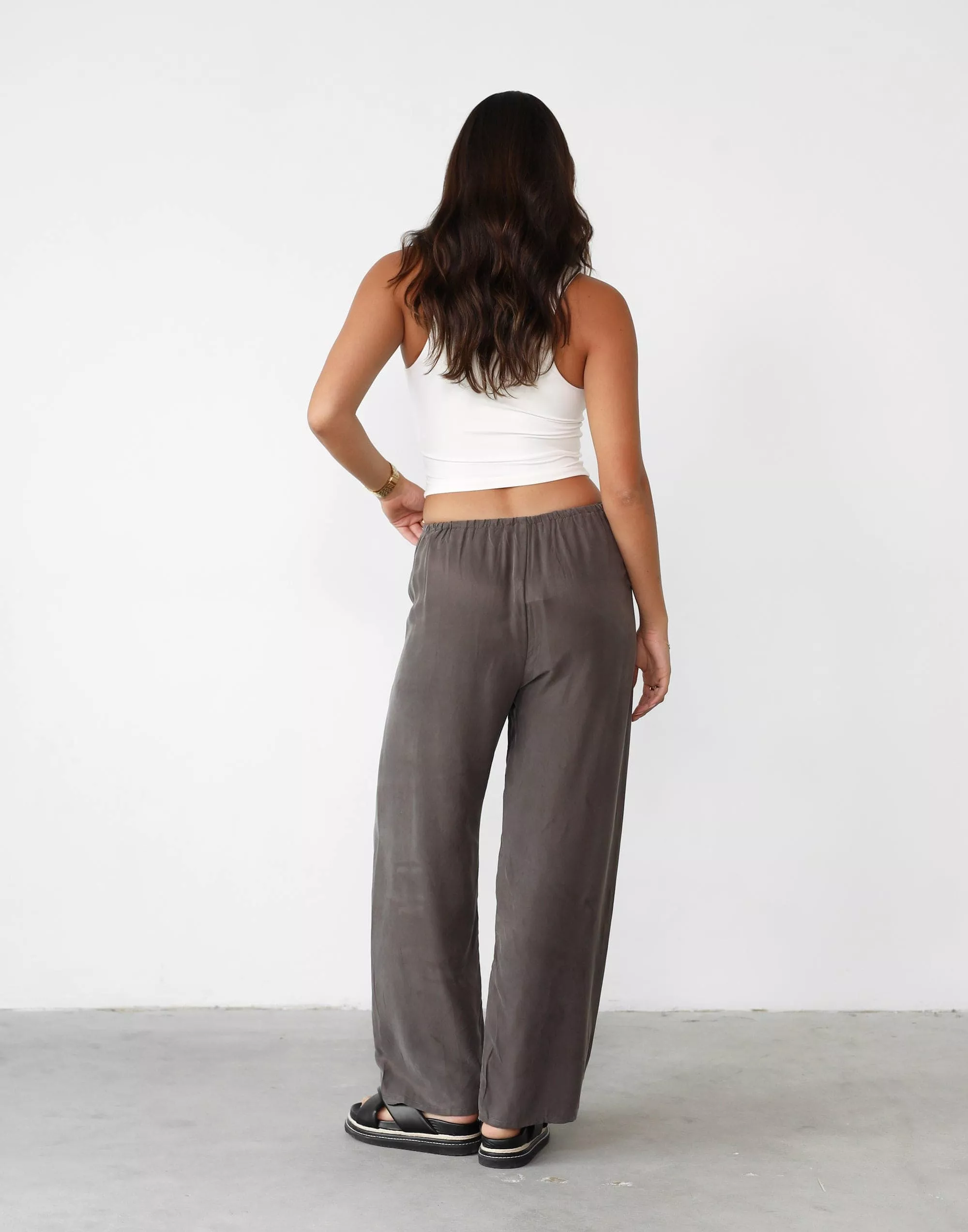 Elska Pants (Warm Grey)