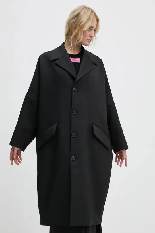 MM6 Maison Margiela coat women’s black color S62AA0087.M35222