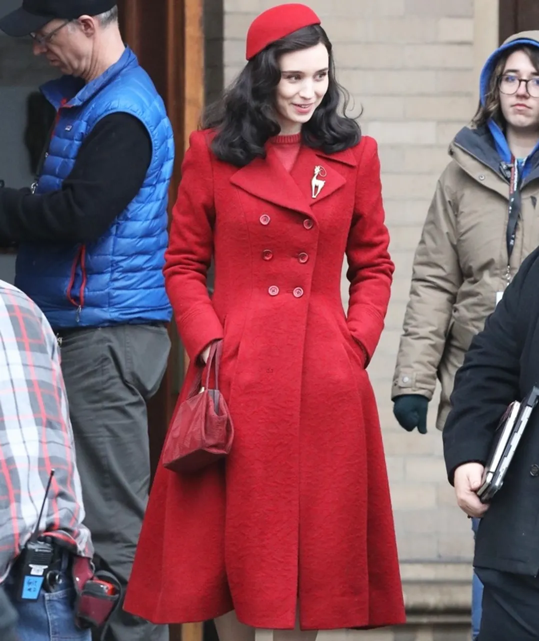 Nightmare Alley 2021 Molly Long Red Coat