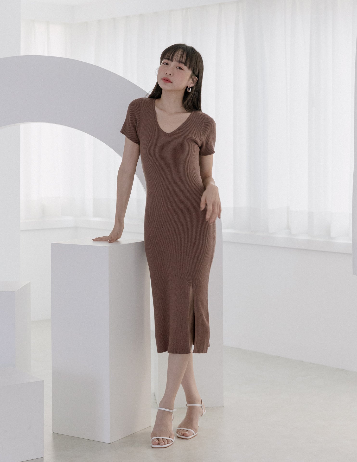 Phyllis Dress in Mocha