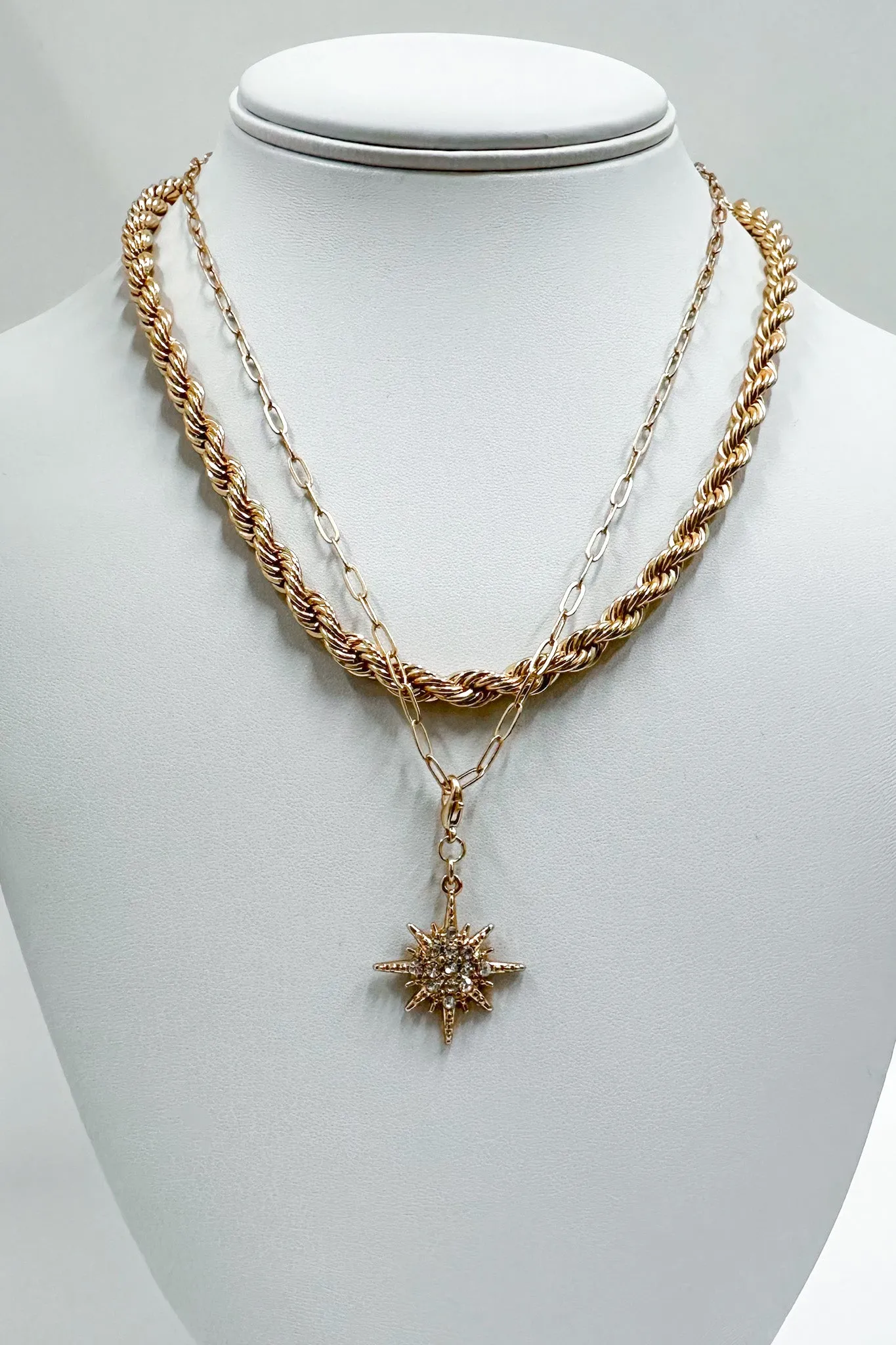 Remarkable Muse Star Chain Layered Necklace