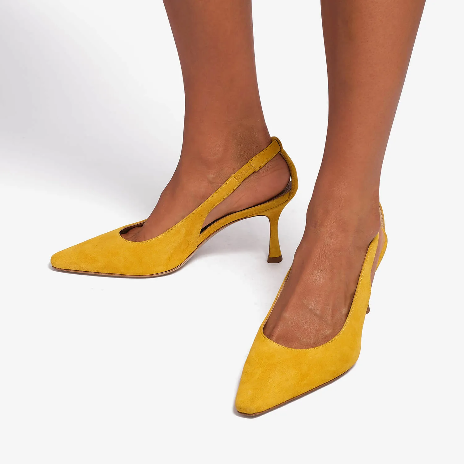 Yellow women's suede sling back décolleté